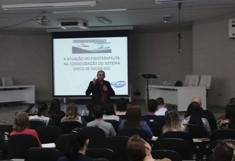 Prof. Me. Danilo Carvalho de Oliveira fala sobre a atuação do fisioterapeuta no SUS