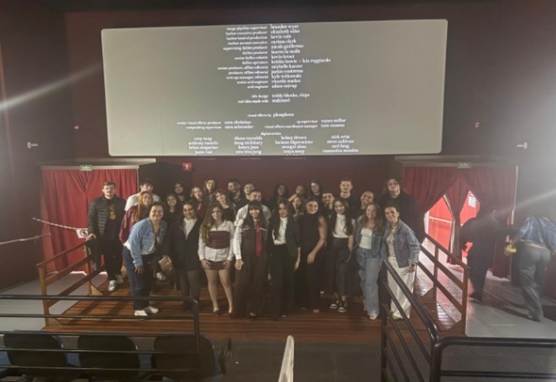 Estudantes de Publicidade da FAI transformam sessão de cinema em laboratório prático de marketing em Adamantina